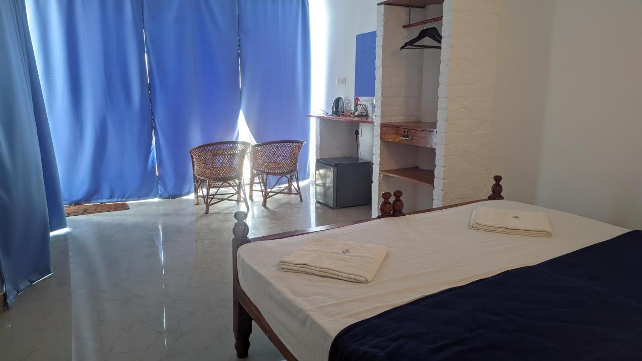 Nebo Hotel Varkala Bagian luar foto