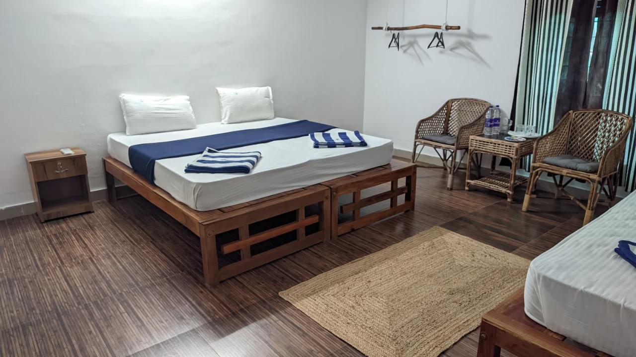 Nebo Hotel Varkala Bagian luar foto