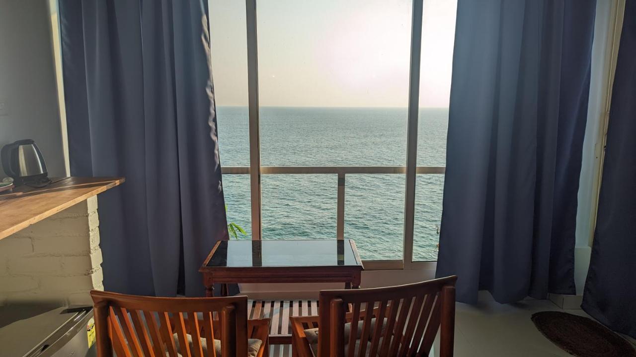 Nebo Hotel Varkala Bagian luar foto