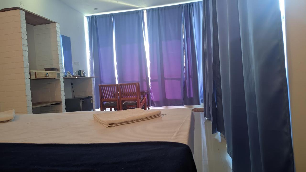 Nebo Hotel Varkala Bagian luar foto